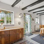 Apartment Stunning In With Wifi
