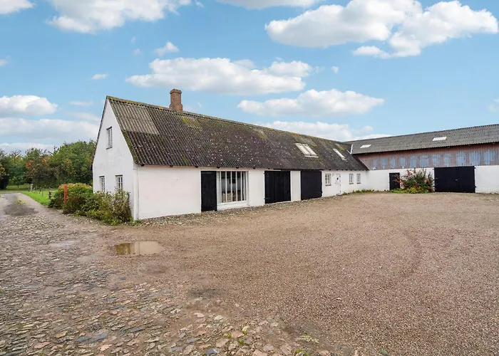 Stunning In With Wifi Fåborg