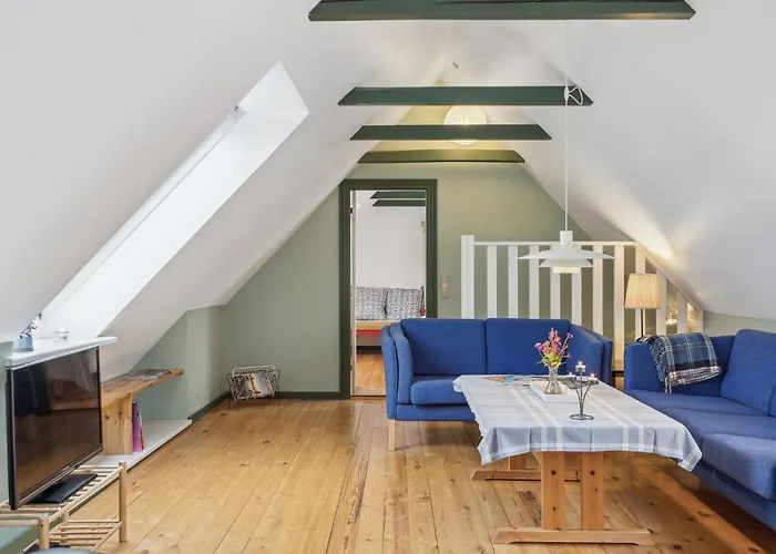 Stunning In With Wifi Apartment